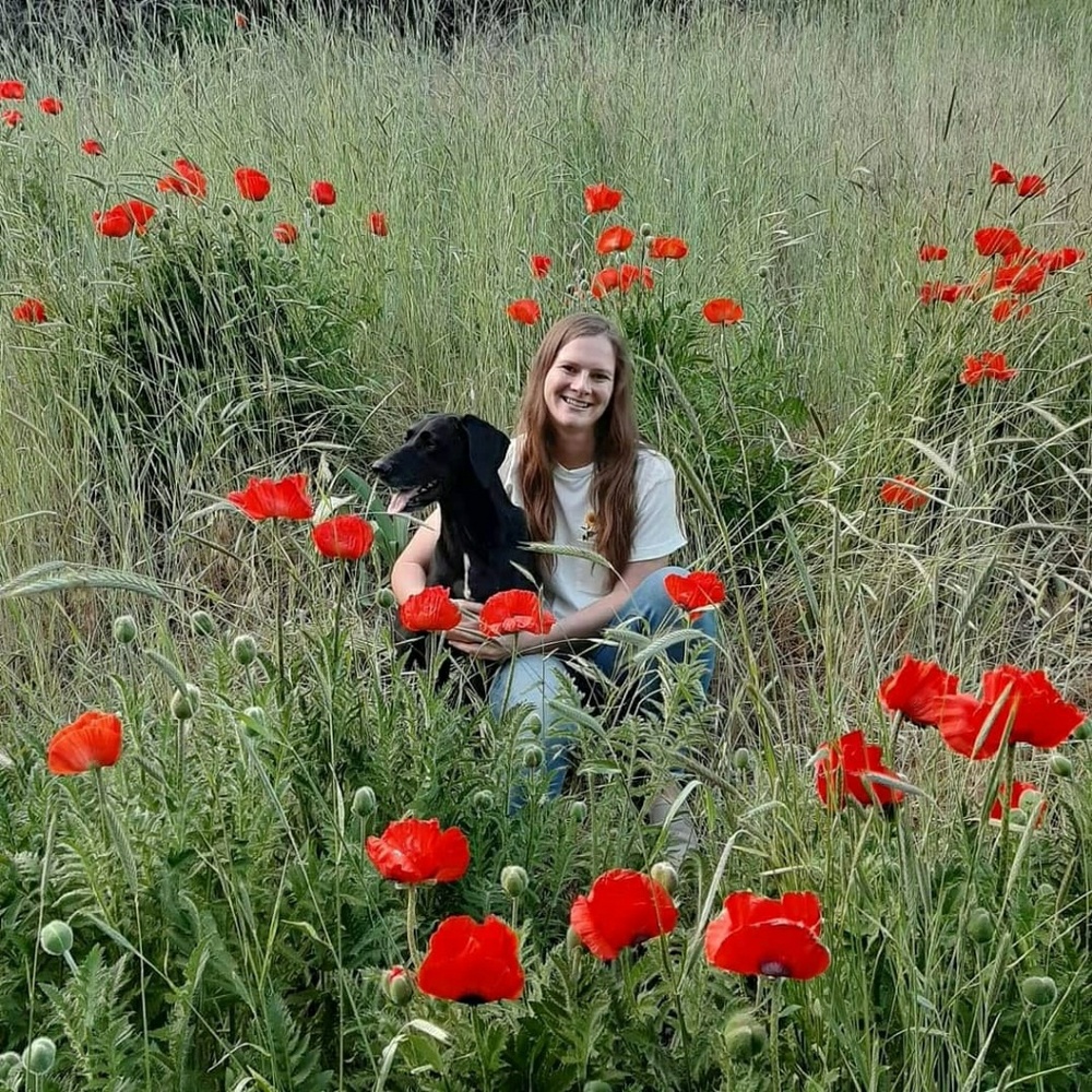 Meet your Posher, Carina